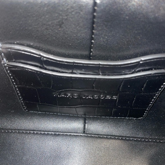 SOLD ❌ Brand New, Authentic Marc Jacobs The Croc-Embossed St. Marc Shoulder Bag - Picture 11 of 13